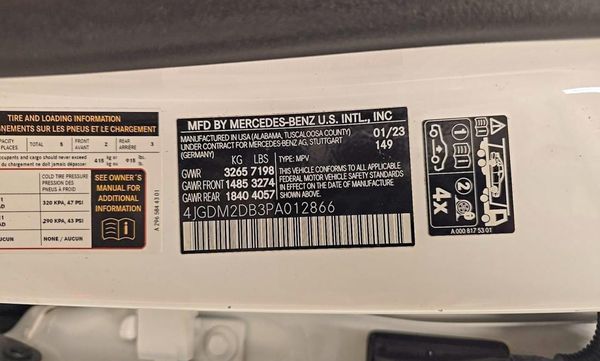 2023 MERCEDES-BENZ EQS SUV EQS450+