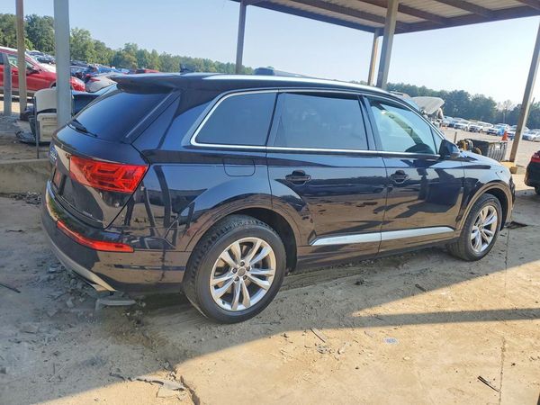 2017 AUDI Q7 quattro Premium