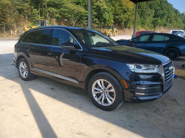 2017 AUDI Q7 quattro Premium