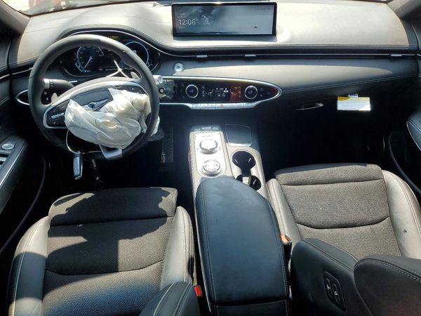 2023 GENESIS GV70