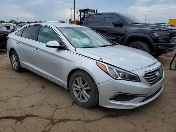 2017 HYUNDAI SONATA SE, Eco