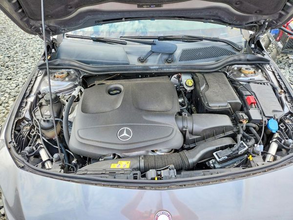 2018 MERCEDES-BENZ CLA