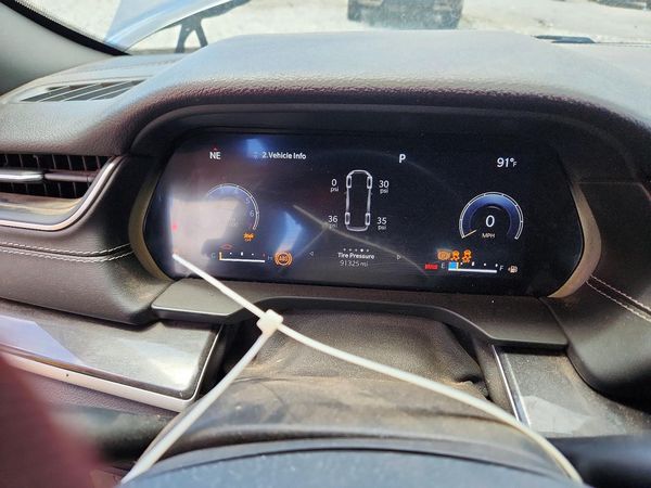 2022 JEEP GRAND CHEROKEE