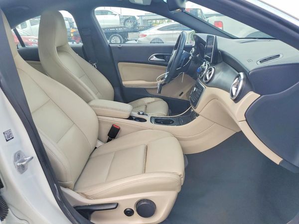 2016 MERCEDES-BENZ CLA