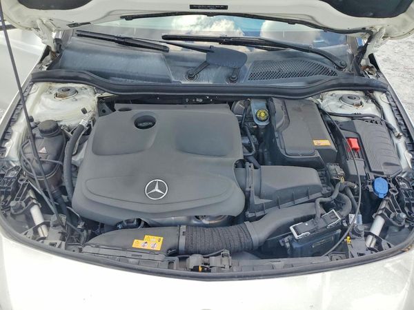 2016 MERCEDES-BENZ CLA