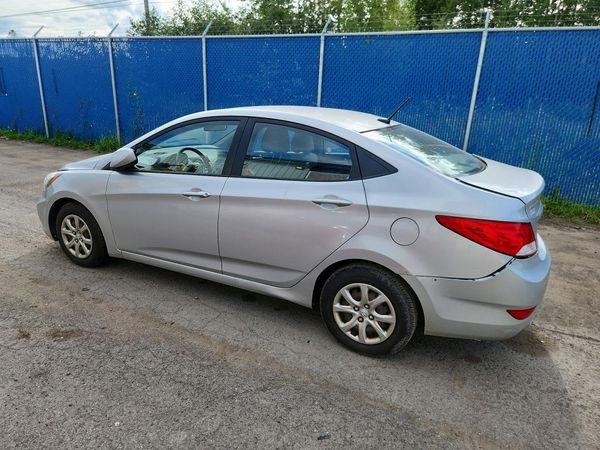 2012 HYUNDAI ACCENT GL (Middle-low grade)