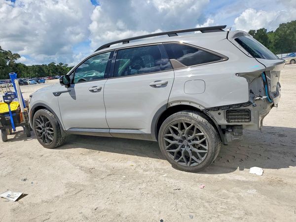 2022 KIA SORENTO