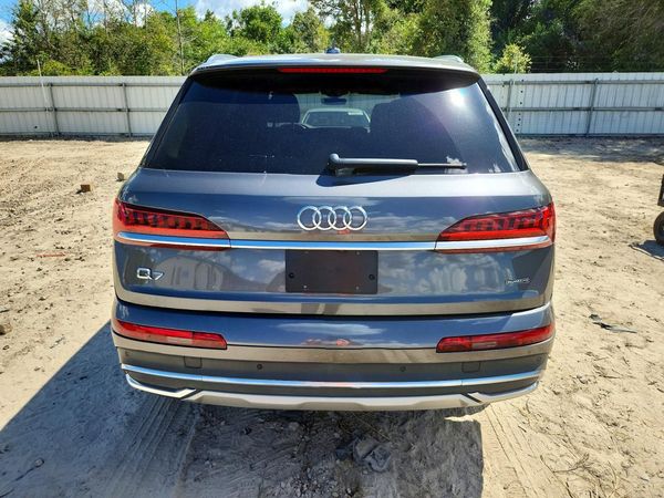 2022 AUDI Q7