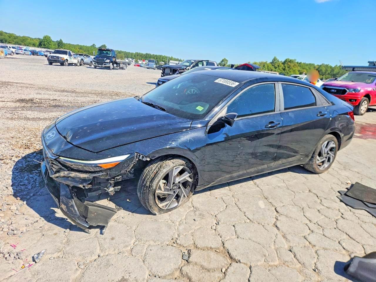 2025 HYUNDAI ELANTRA