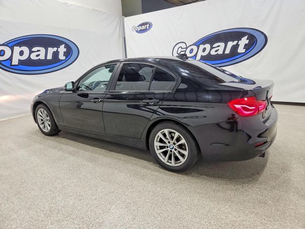 2017 BMW 320