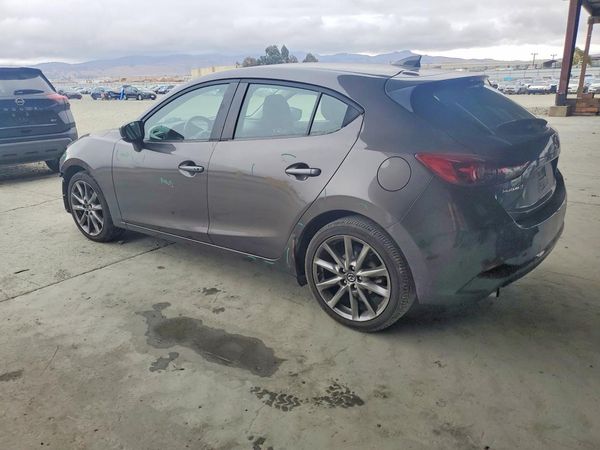 2018 MAZDA 3 Grand Touring