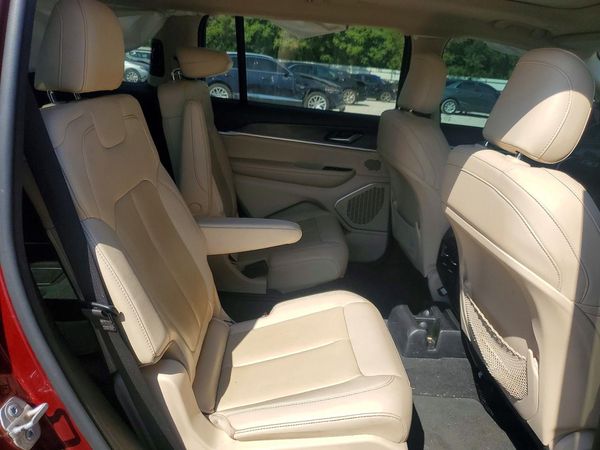 2022 JEEP GRAND CHEROKEE