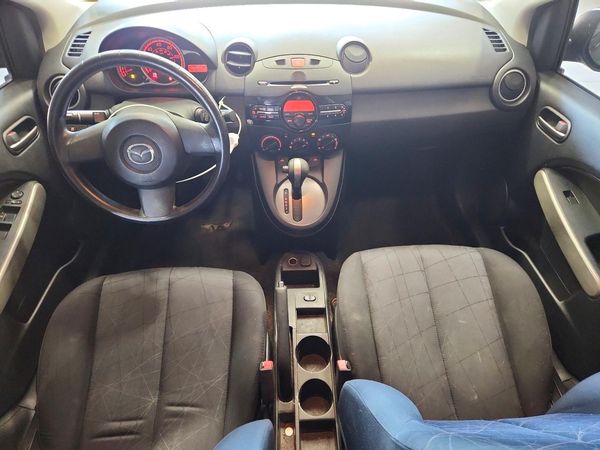 2012 MAZDA 2 Sport/GX