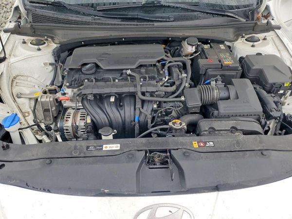 2024 HYUNDAI ELANTRA SEL w/ Convenience Pkg