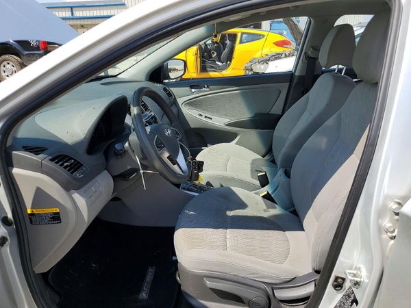 2014 HYUNDAI ACCENT