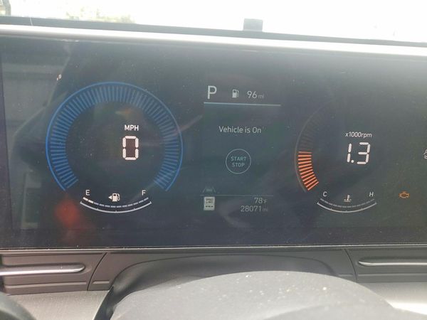 2024 HYUNDAI KONA