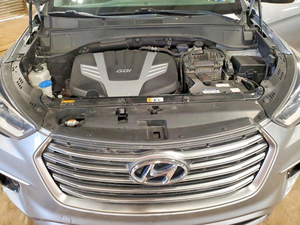 2017 HYUNDAI SANTA FE GI — Engine bay