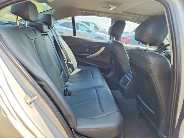 2014 BMW 320 SA