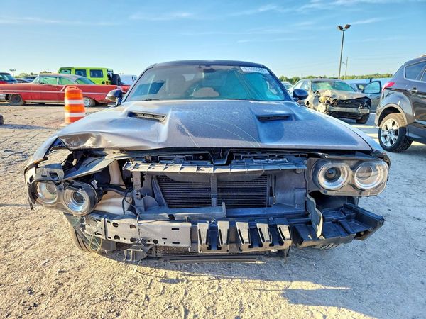 2017 DODGE CHALLENGER