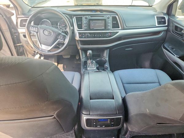 2015 TOYOTA HIGHLANDER
