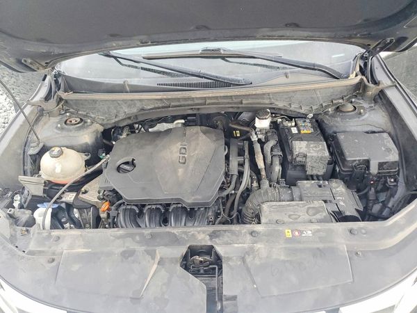 2022 HYUNDAI SANTA CRUZ — Engine bay