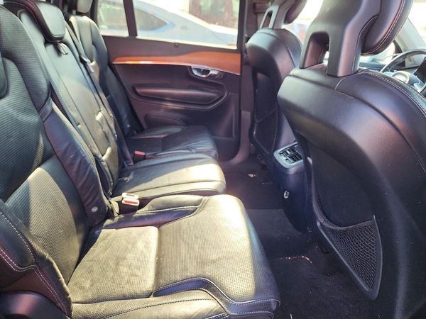 2016 VOLVO XC90