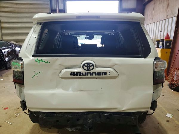 2022 TOYOTA 4RUNNER