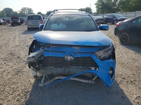 2021 TOYOTA RAV4 XLE HV