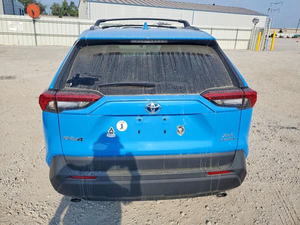 2021 TOYOTA RAV4 XLE HV