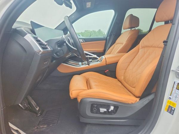 2024 BMW X5 xDrive50e