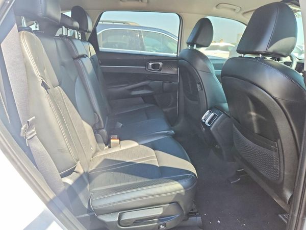 2024 KIA SORENTO