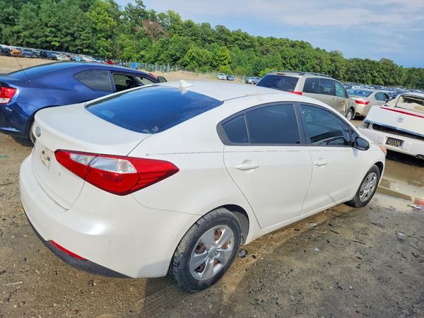 2014 KIA FORTE LX