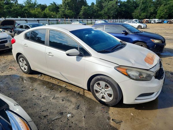 2014 KIA FORTE LX