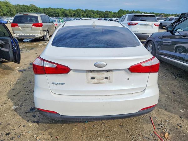 2014 KIA FORTE LX