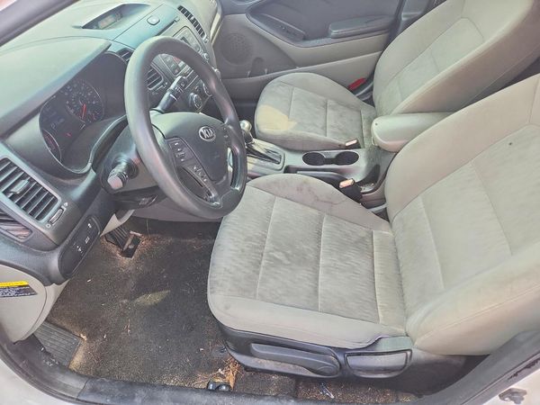 2014 KIA FORTE LX