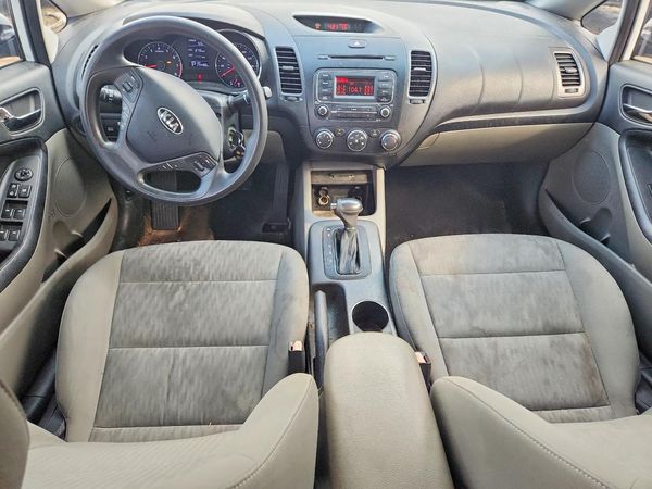2014 KIA FORTE LX