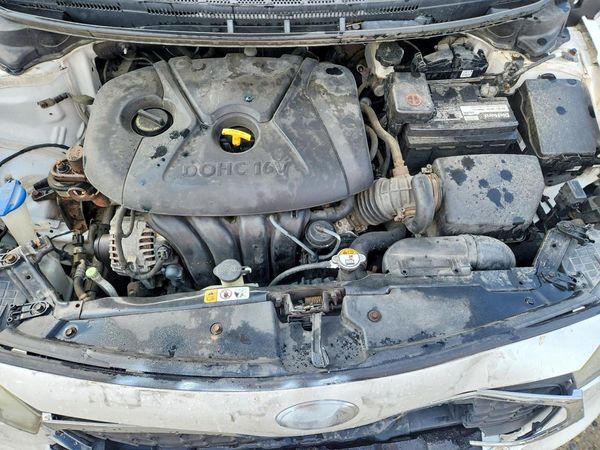 2014 KIA FORTE LX