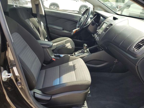 2017 KIA FORTE