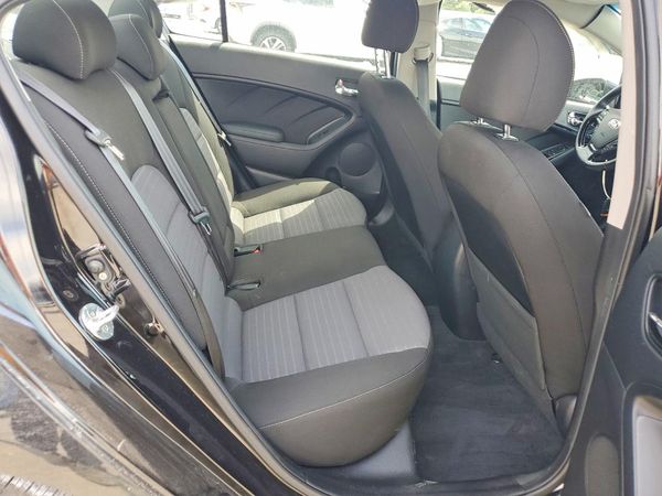 2017 KIA FORTE