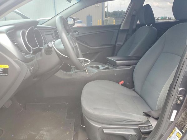 2015 KIA OPTIMA GL - Middle-low