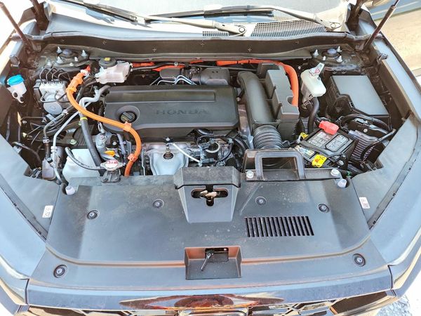 2023 HONDA CR-V Sport — Engine bay