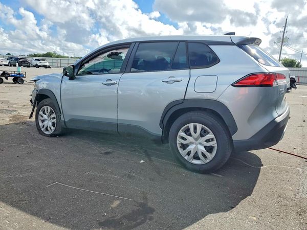 2024 TOYOTA COROLLA CROSS L