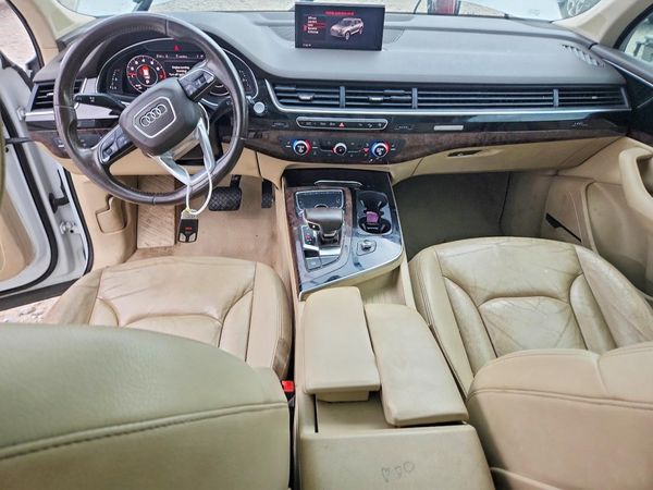 2017 AUDI Q7