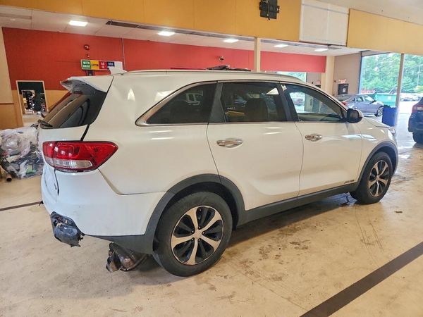 2016 KIA SORENTO EX
