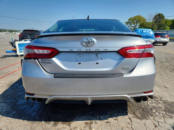 2019 TOYOTA CAMRY