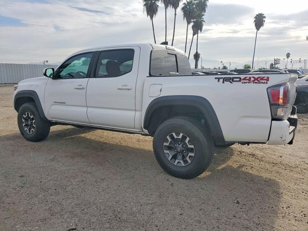 2022 TOYOTA TACOMA SR5