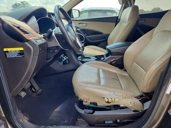 2013 HYUNDAI SANTA FE — DENT