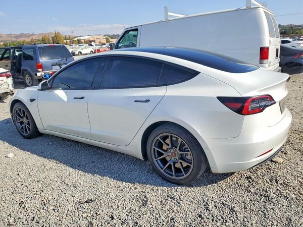 2022 TESLA MDL S STD