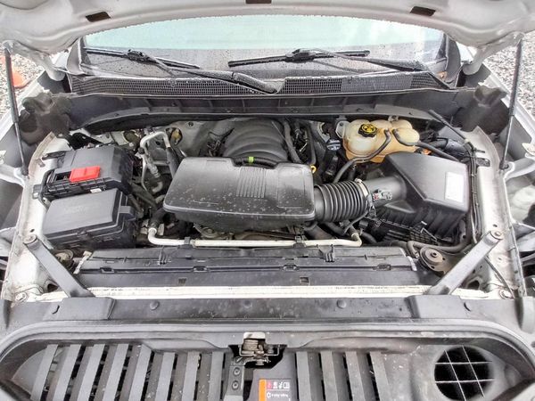 2019 CHEVROLET SILVERADO Work Truck — Engine bay