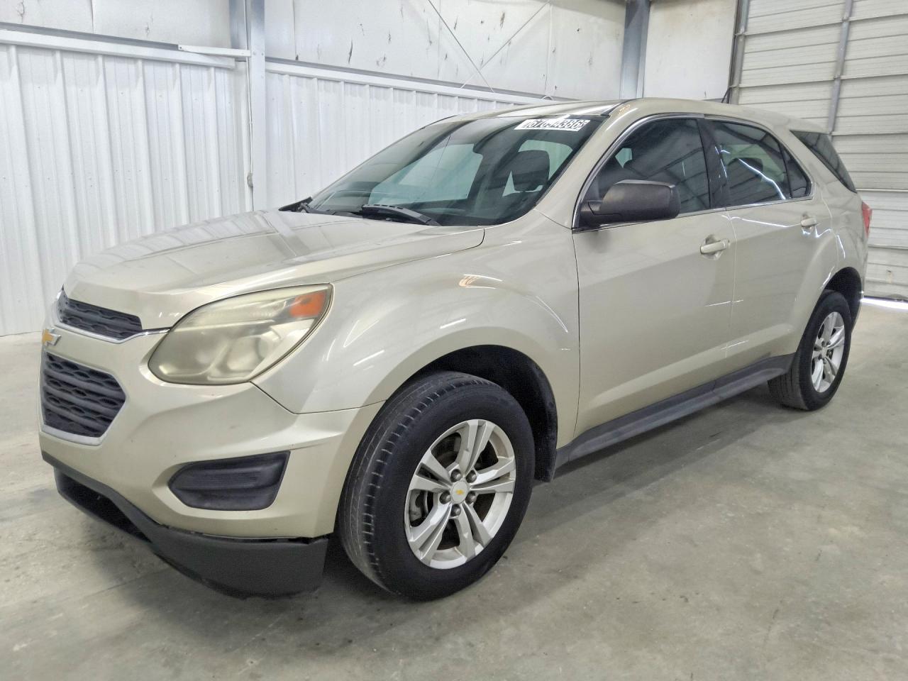 2016 CHEVROLET EQUINOX LS — Front 3/4